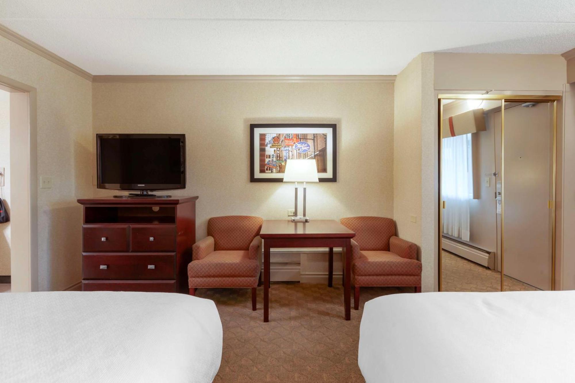 Best Western Plus City Centre Inn Edmonton Exteriör bild